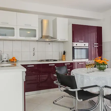 Anna Apartment Kastela