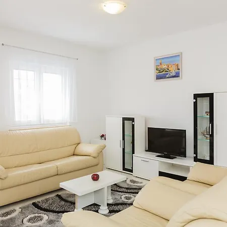 Apartment Anna Kastela